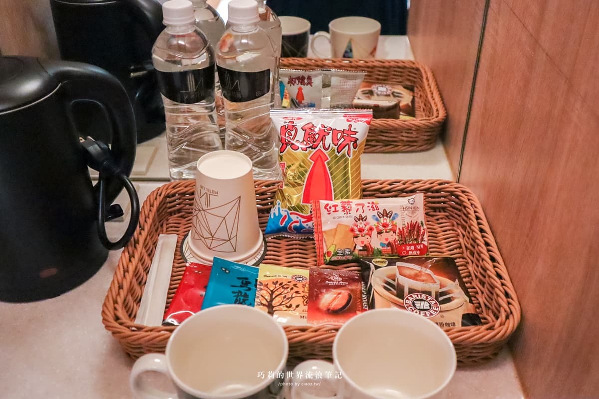 泳池、滑水道搬進房！超狂旅店「27種主題房」拍到手軟，加碼享KTV無限歡唱