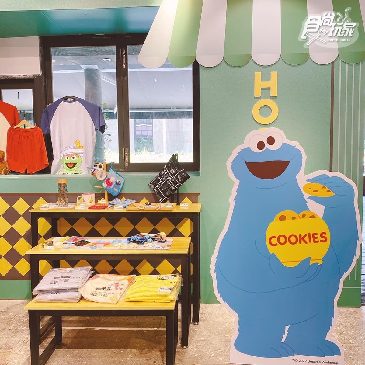 Elmo、餅乾怪獸萌翻！「芝麻街快閃店」華山首站登場，經典街牌、黃色校車重現