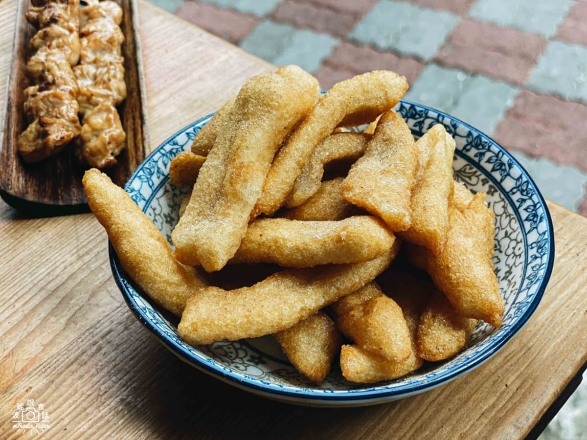 IG暴紅!網紅最愛豬油拌飯+生蛋黃香氣四溢太誘人,搭甜不辣、雞肉串超唰嘴 IG暴紅!網紅最愛豬油拌飯+生蛋黃香氣四溢太誘人,搭甜不辣、雞肉串超唰嘴