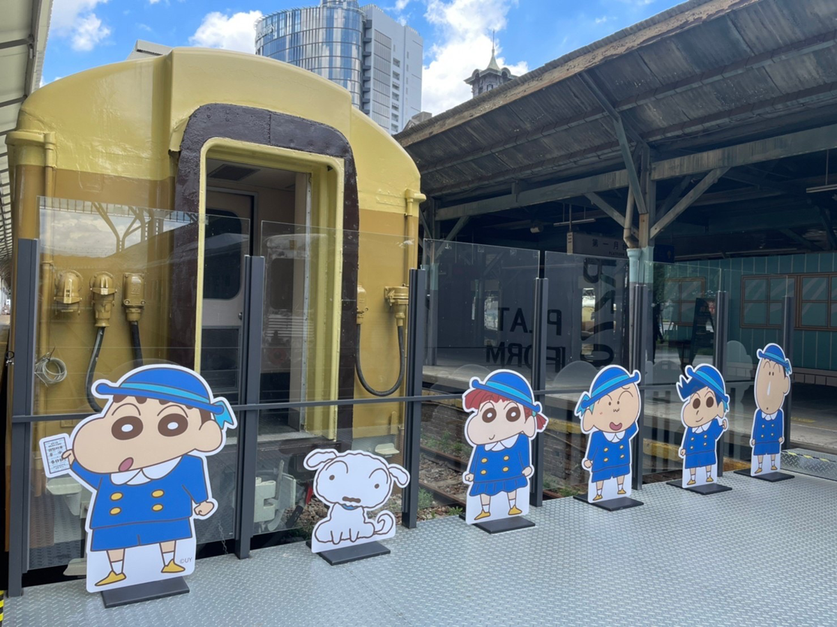 免費衝「蠟筆小新30週年限定店」台中站！７公尺高巧克比、春日部列車站搶拍