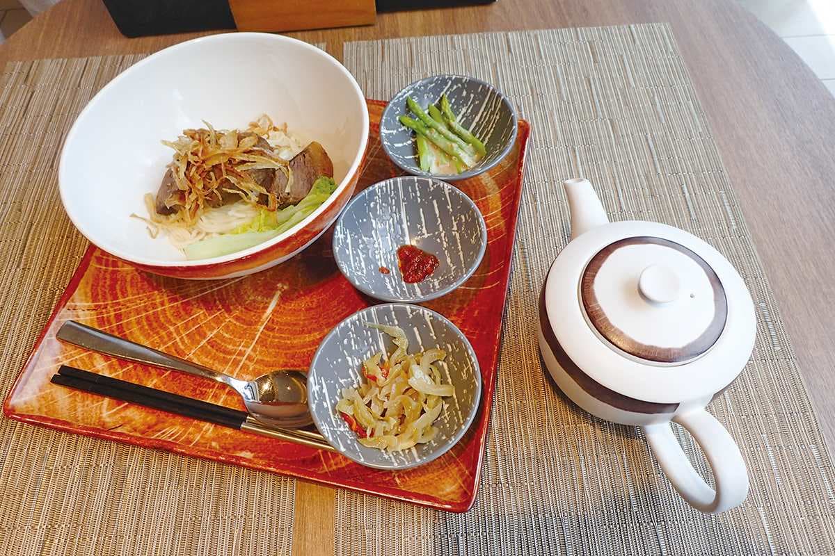 台中人才懂！３家必嘗創意「麻芛料理」：全台唯一麻芛漢堡、台式抹茶飲