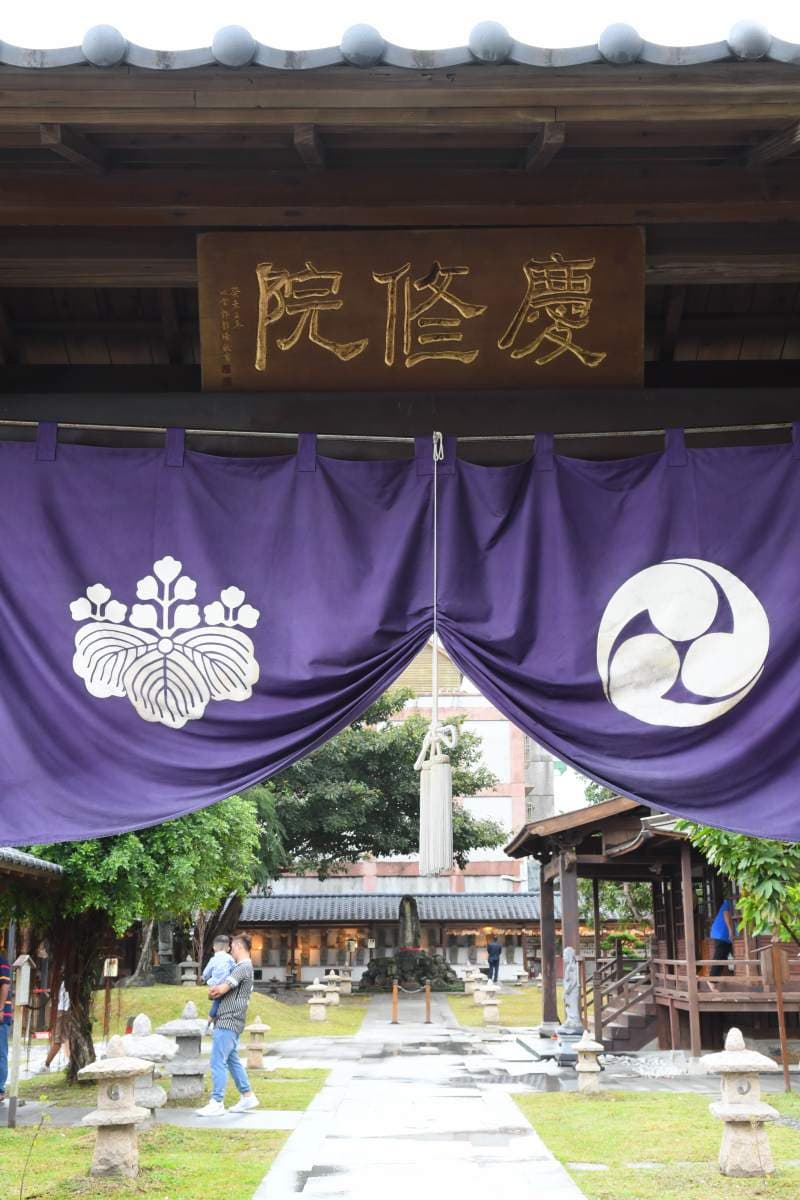日本人也愛來！「京都風神社」藏身花蓮，偽出國體驗搖鈴參拜、美拍繪馬牆