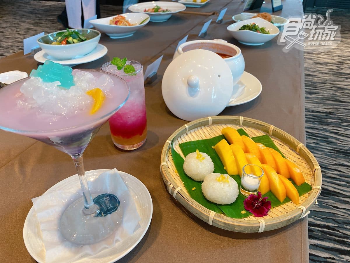 全台唯一「半透明泳池」飯店！超特別泰式混搭料理，必拍芒果飯、蝶豆花冰沙