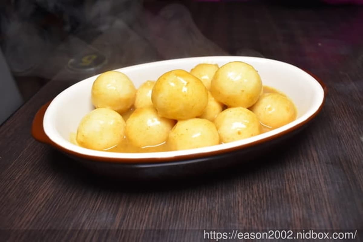 松山最強港式茶餐廳！雲吞霸氣塞入大尾鮮蝦，道地「廣東炒麵」料多到滿出來