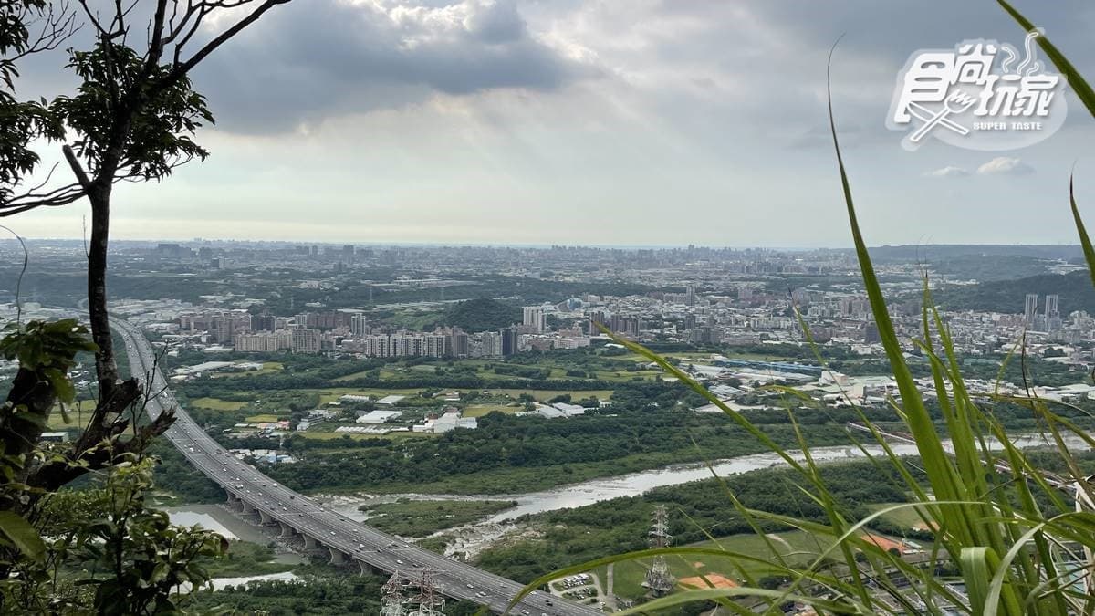 IG超夯「祕境步道」!步行5分鐘抵達山頂,免流汗還能爽拍美照