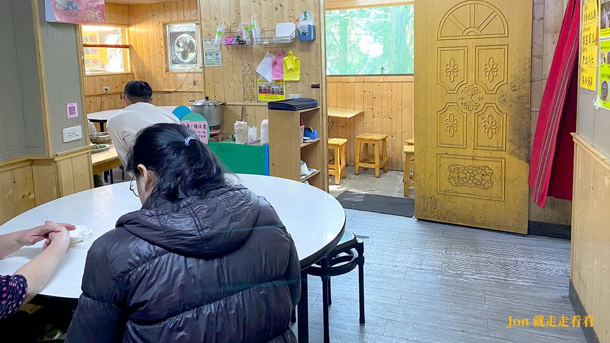 清境必訪原民料理！「馬告土雞鍋」選用在地食材，銷魂山豬肉搭洋蔥更爽口