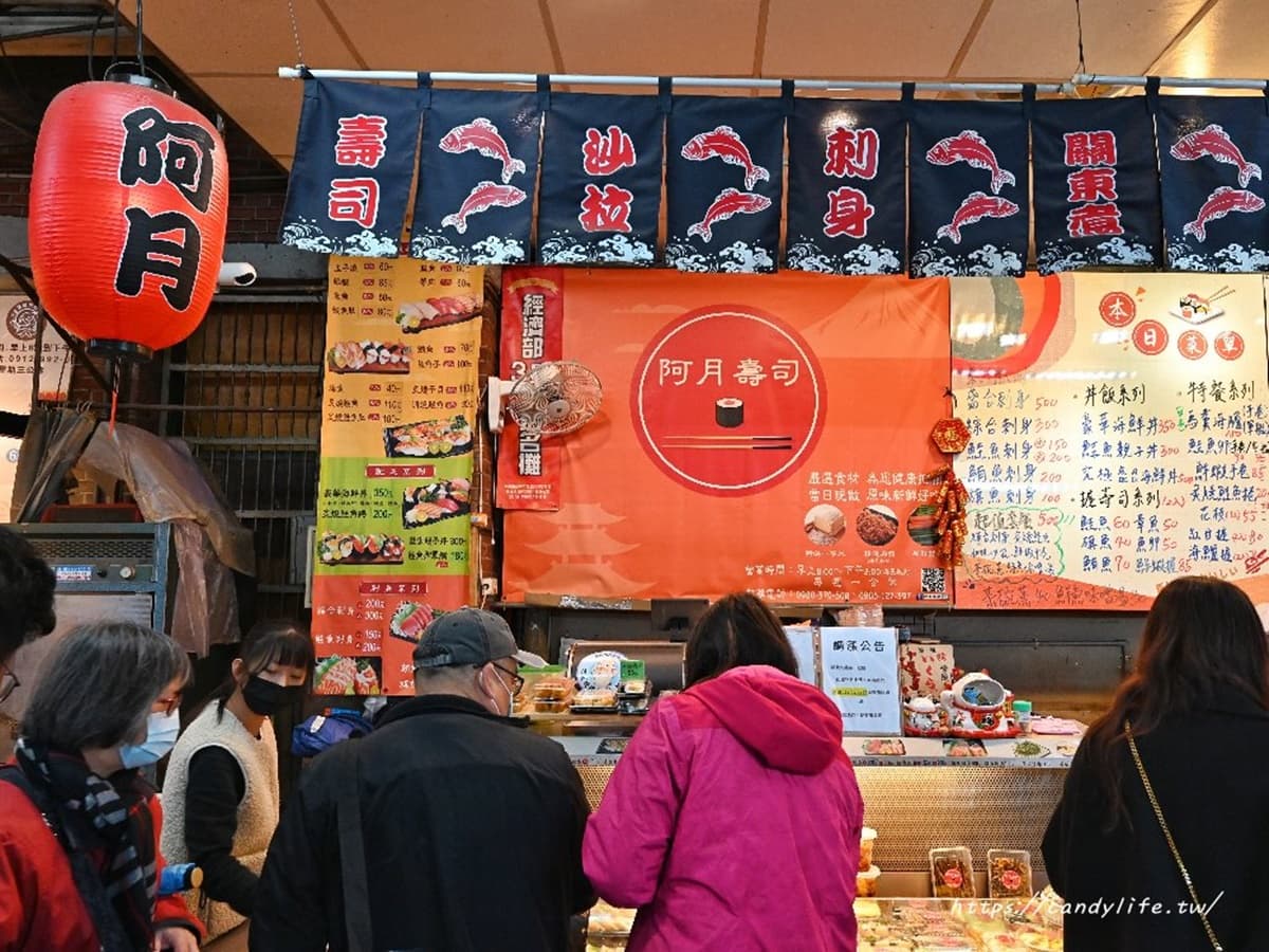 洗版IG！比手掌大「巨蝦壽司」藏身第二市場，每日限量想吃快衝