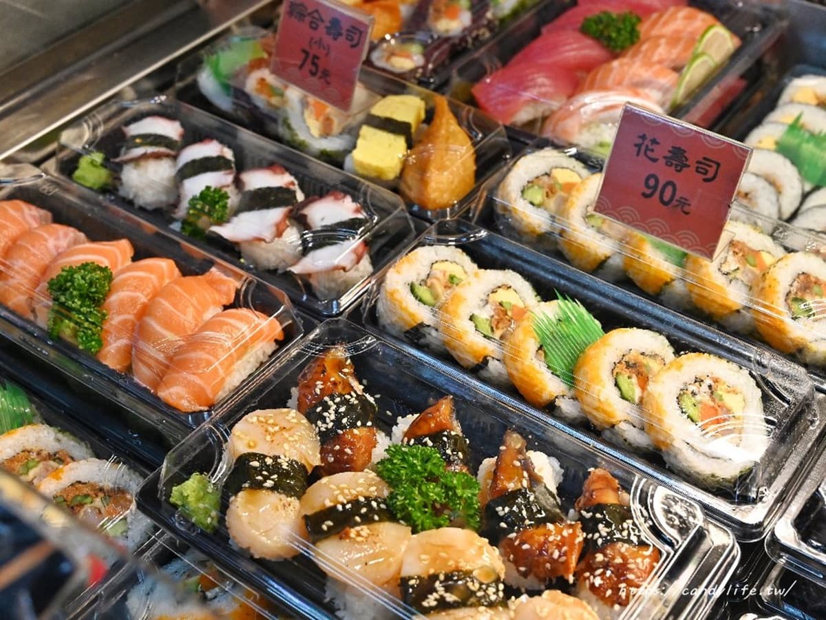 洗版IG！比手掌大「巨蝦壽司」藏身第二市場，每日限量想吃快衝