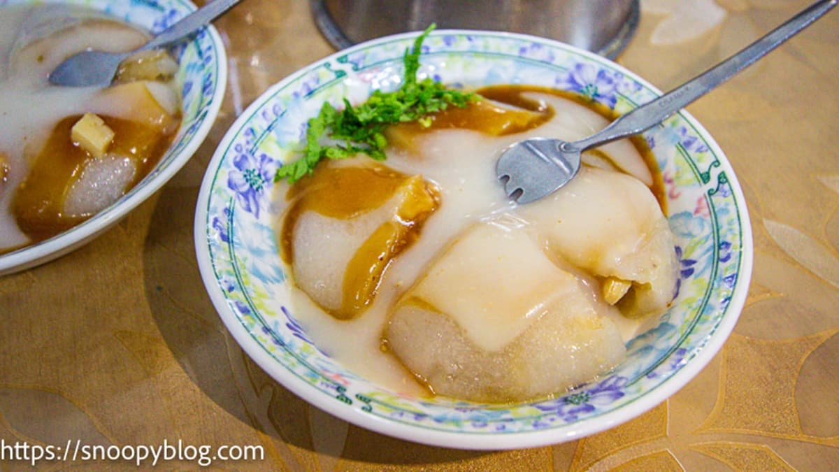 來店必點招牌肉圓，肉圓的外皮很軟Q，白醬調得也很剛好。（圖片來源：史努比遊樂園）