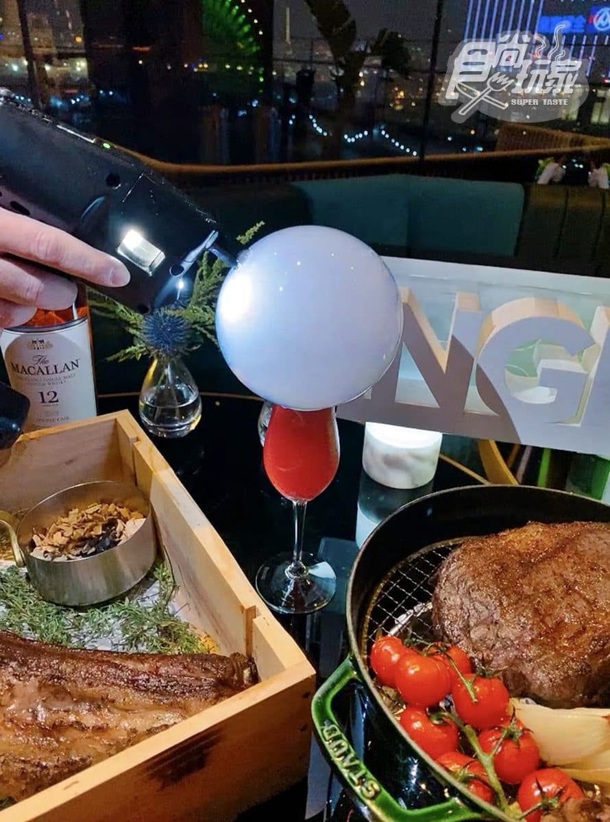 全球50大必吃夯店！網美餐酒館必拍摩天輪裝置，超狂60盎司戰斧爽吃３種部位