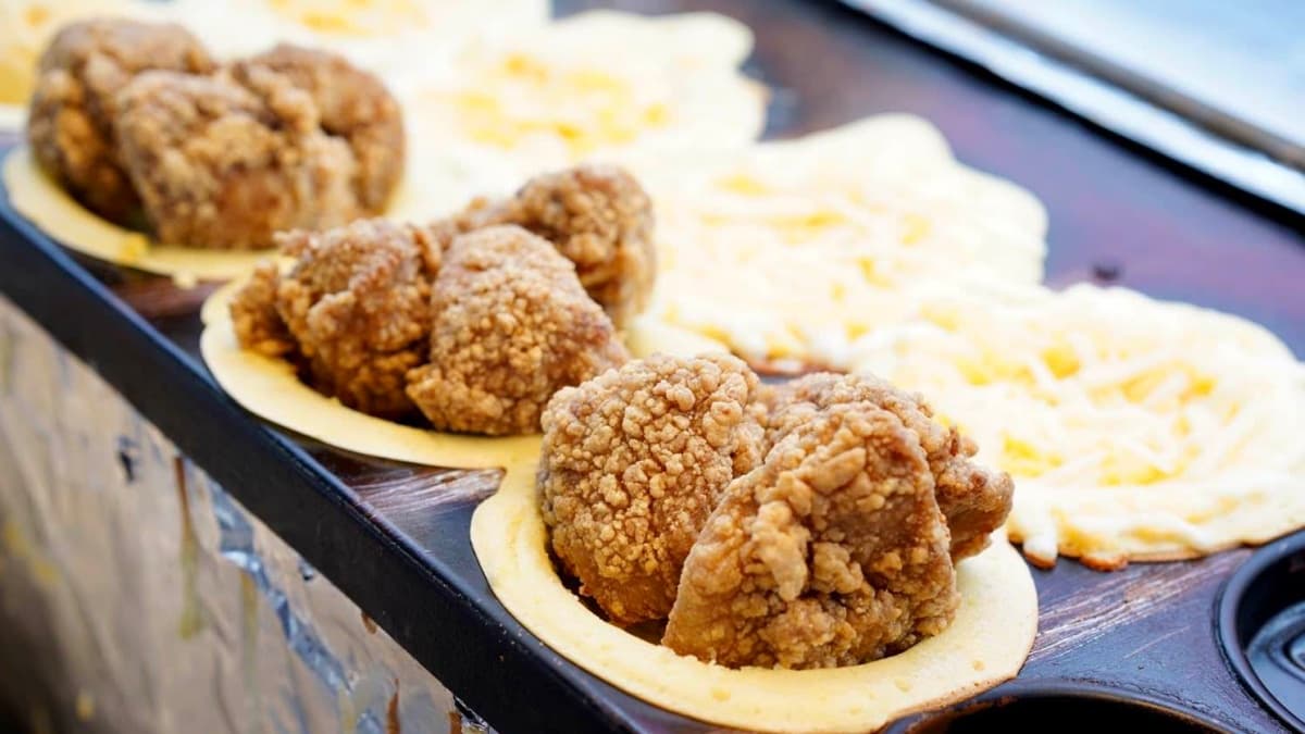這家店是起司控跟鹹酥雞控都不能錯過的美食。（圖片來源：阿華田的美食日記）