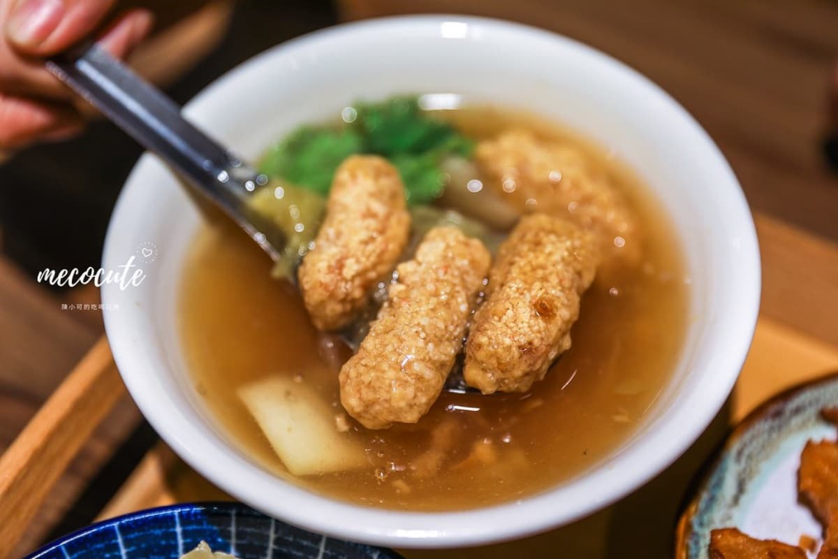 小英總統也來過!萬華「巷弄滷肉飯」飄香30年,必點滷肉飯+土魠魚羹組合 小英總統也來過!萬華「巷弄滷肉飯」飄香30年,必點滷肉飯+土魠魚羹組合