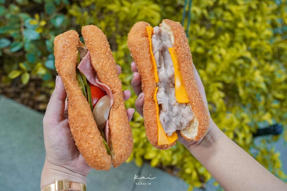 營養三明治有２種口味，最特別的是右邊的芋泥起司口味。（圖片來源：凱的食尚日記）