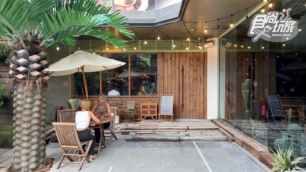 店家位於台北市信義區。