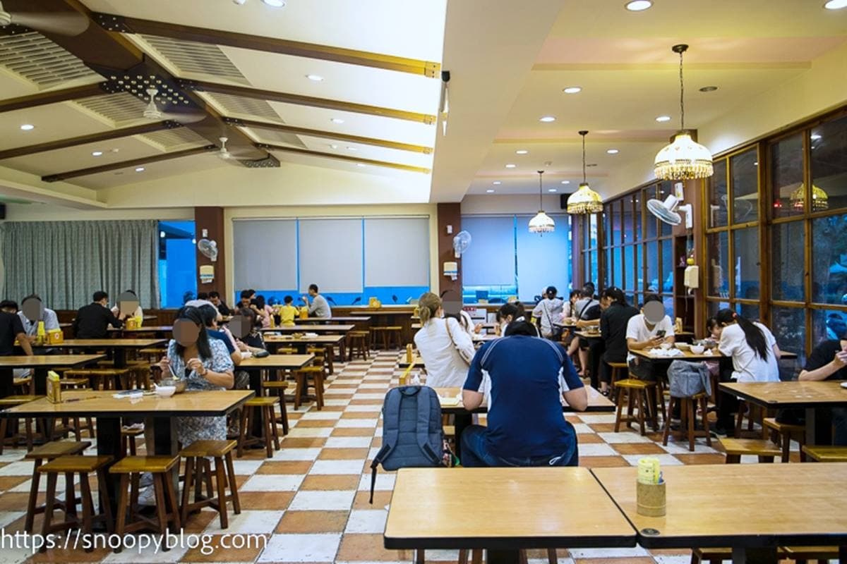 被牛肉麵耽誤的豆花店！新竹「佛心牛肉麵」低消僅90元，附豆漿、豆花吃到飽