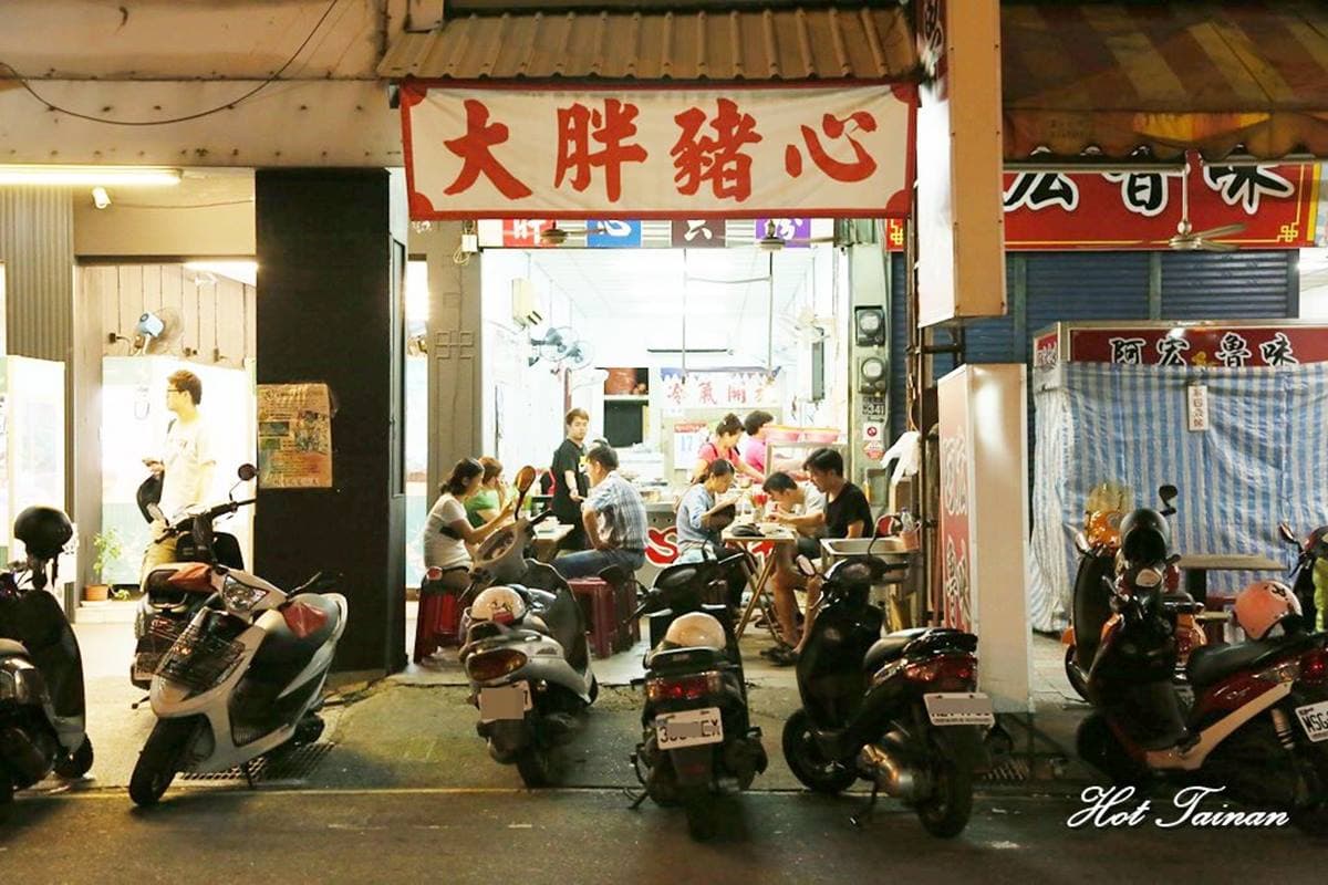 台南人口袋名單！南區５家必吃：50元脆皮鴨肉飯、24小時牛肉湯、隱藏版黑輪