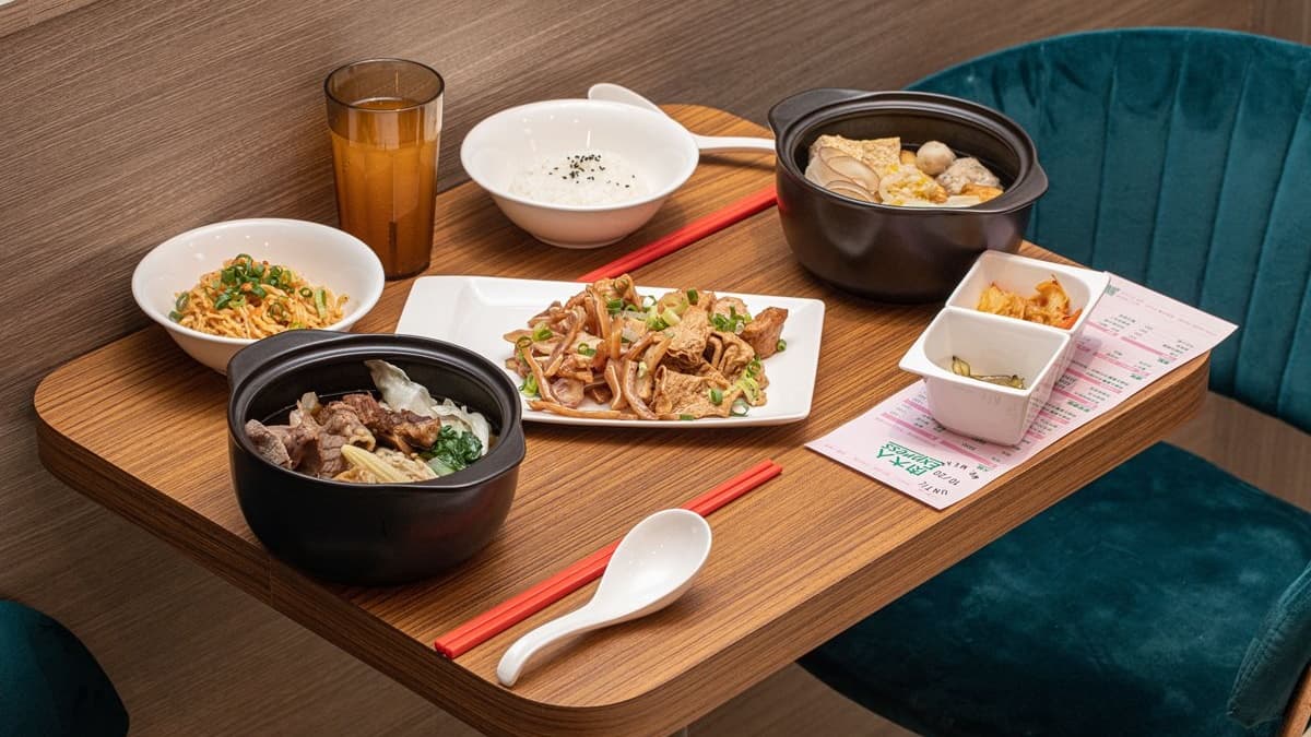 紅到紐約的「肉大人快餐Express」也進駐於此。（圖片來源：復興空廚）