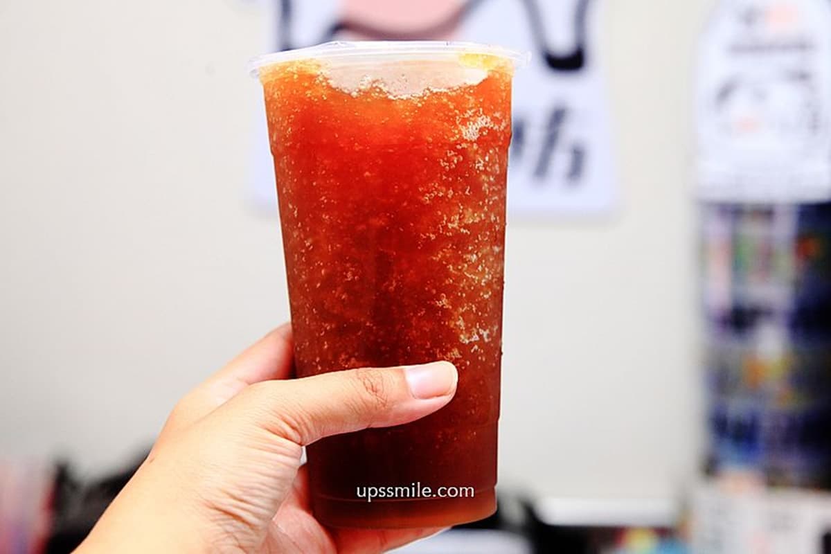 不敗古早味!北中南5家紅茶冰:巨無霸袋裝、1000cc僅25元、熟客一次買10杯 不敗古早味!北中南5家紅茶冰:巨無霸袋裝、1000cc僅25元、熟客一次買10杯
