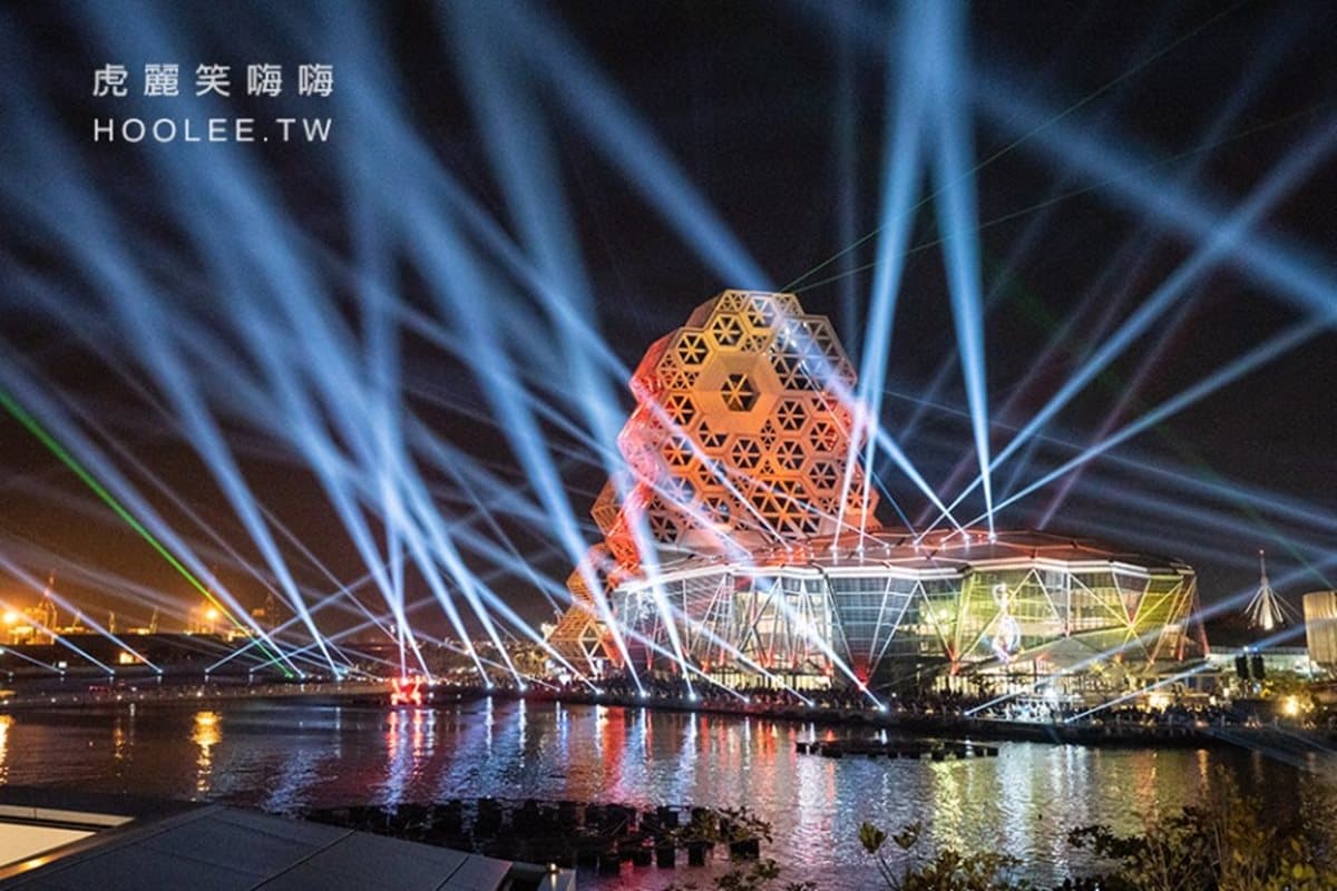 睽違23年!「2023台灣燈會」回歸台北,溫暖光球主視覺、4大展區亮點搶先看 睽違23年!「2023台灣燈會」回歸台北,溫暖光球主視覺、4大展區亮點搶先看
