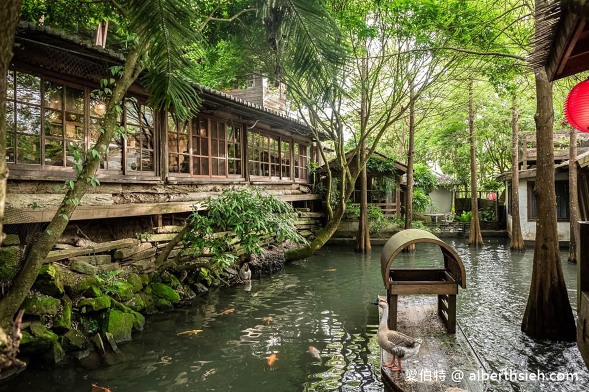 宛如世外桃源!苗栗「森林系生態園」打卡古風建築,再到夢幻玻璃屋吃下午茶 宛如世外桃源!苗栗「森林系生態園」打卡古風建築,再到夢幻玻璃屋吃下午茶