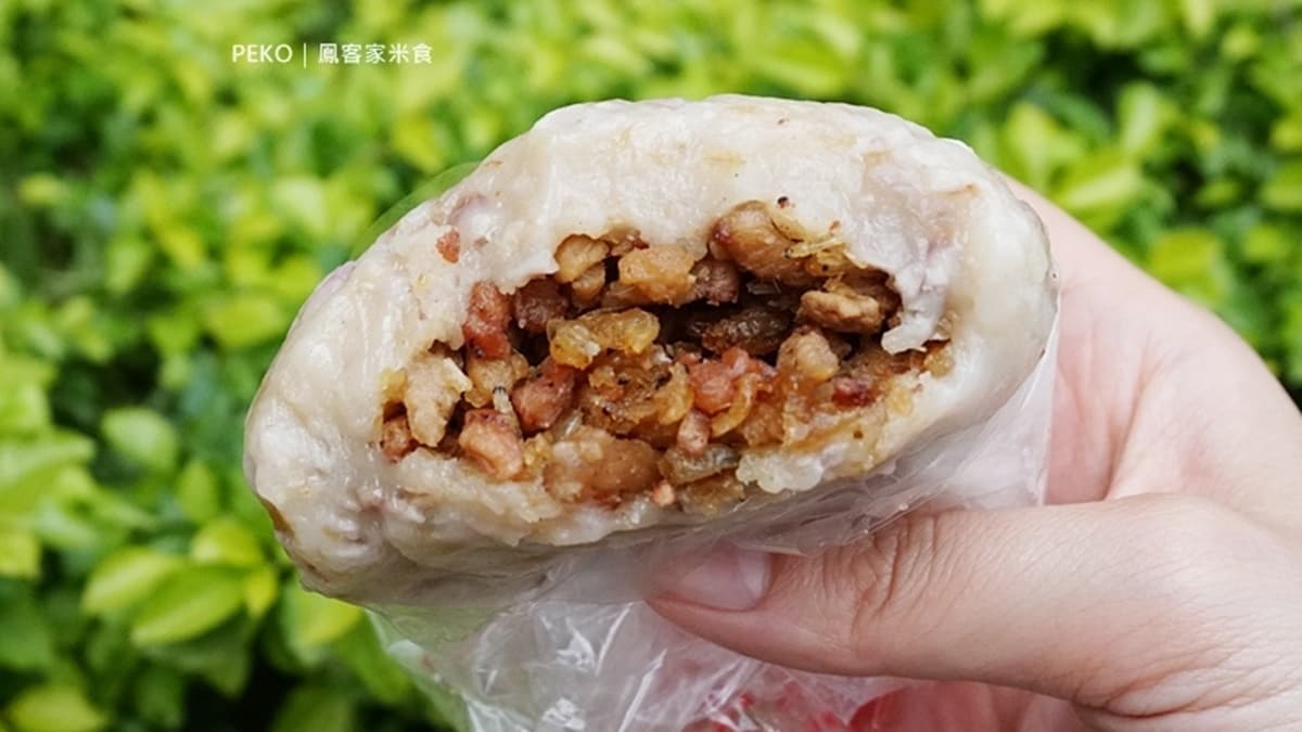 「芋頭包」內餡包有豬肉、香菇、魷魚以及蝦米。（圖片來源：PEKO の Simple Life）