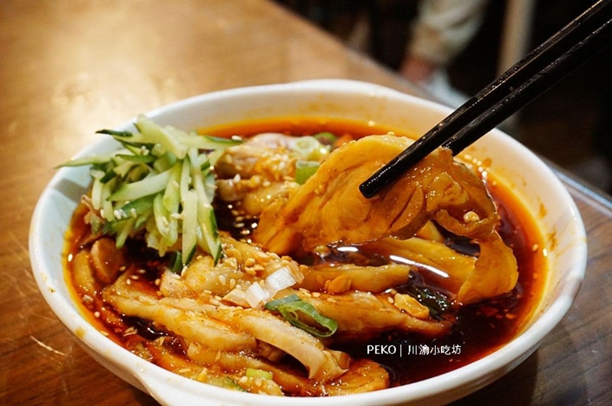 尋找皮卡丘順吃！中山站周邊６家美食：海陸三寶麵線、香港最美優格霜淇淋