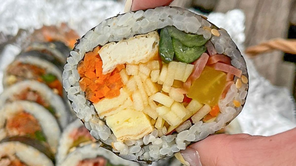 店家獨創的蘋果豆腐口味，相當清爽多汁。（圖片來源：跟著尼力吃喝玩樂）