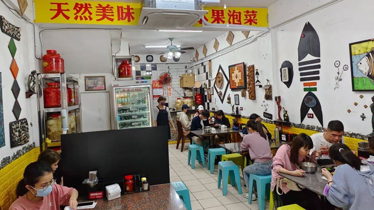 可以選擇在店內享用或是外帶回家吃。（圖片來源：跳躍的宅男）