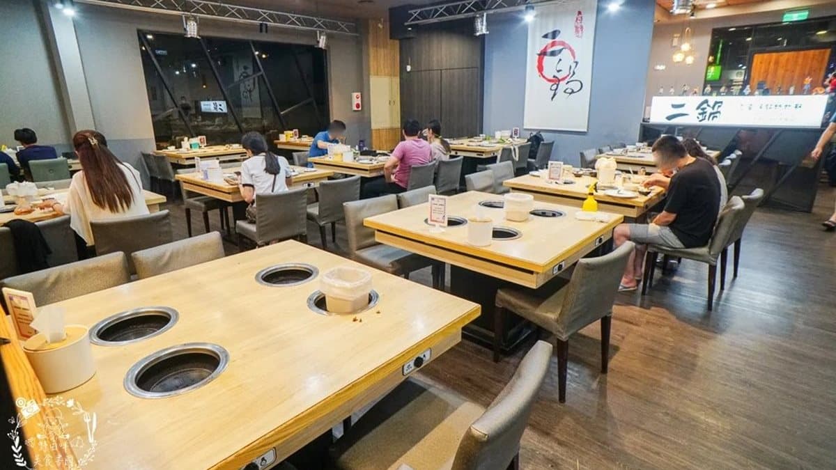 店內有寬敞的座位跟自助吧，用餐起來相當舒適又放鬆。（圖片來源：野田咩的美食書國）