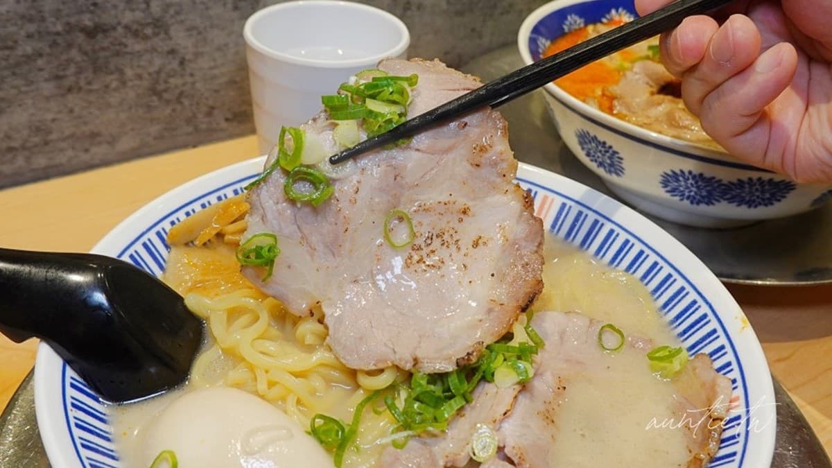 叉燒有燒過口感頗軟嫩，也不會太肥滋滋。（圖片來源：水晶安蹄不務正業過生活）