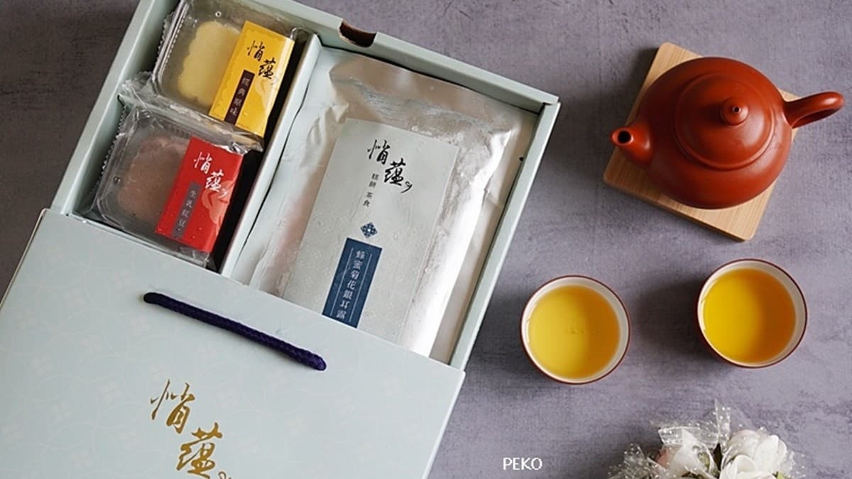 除了糕點以外，店家也有販售精品茶葉。（圖片來源：PEKOのSimple Life）