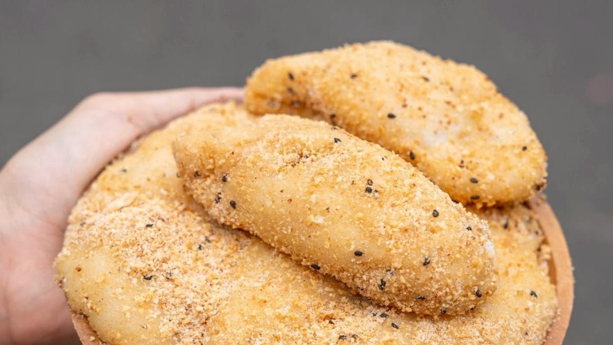 現點現包的超巨麻糬，讓不少麻糬控特地前往朝聖。（圖片來源：算命的說我很愛吃）
