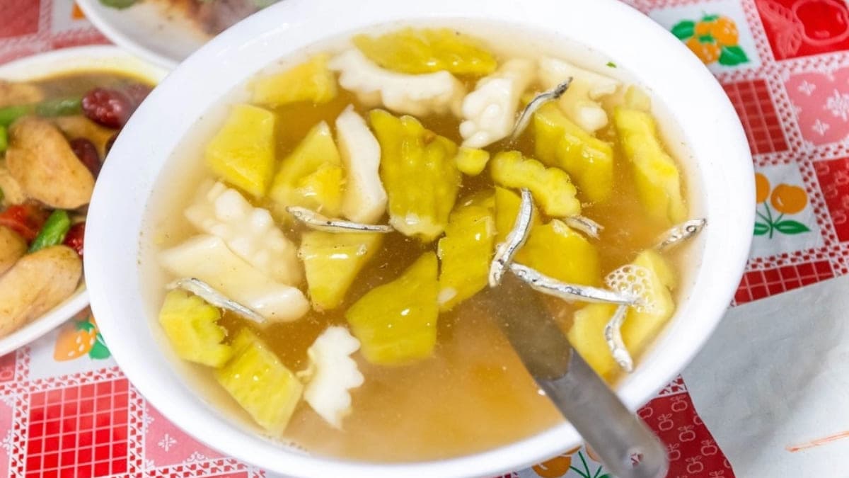 使用２種苦瓜搭配小魚乾，湯頭調味的很不錯。（圖片來源：愛伯特吃喝玩樂全記錄）