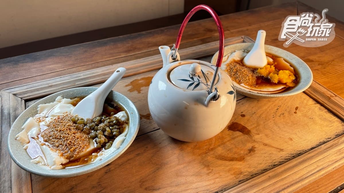 店裡賣的豆花口味很簡單，只有綠豆、紅豆、南瓜和花生４種。