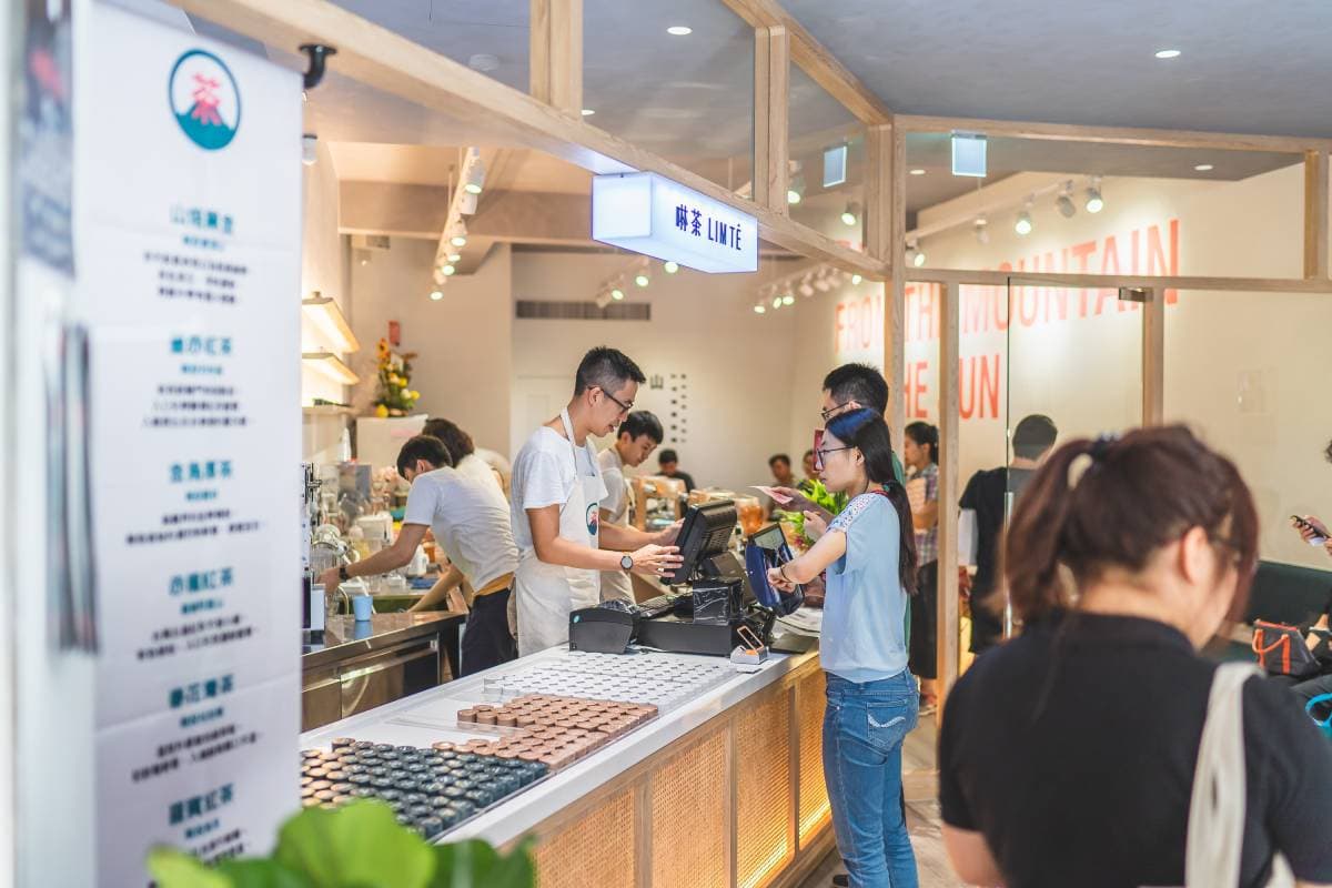 加「焙」更好喝!像咖啡一樣的現萃法,保留茶鮮味 加「焙」更好喝!像咖啡一樣的現萃法,保留茶鮮味