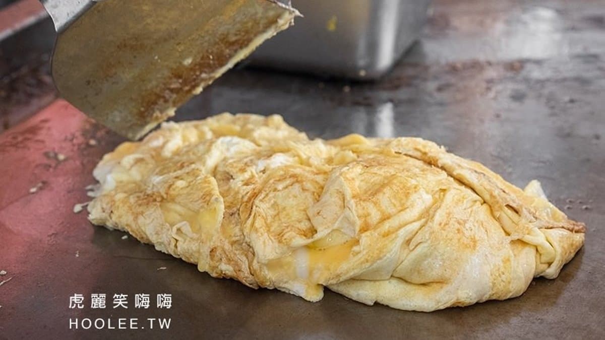 MixEgg吐司的靈魂就是這個現煎混蛋，滿滿的夾入吐司裡超療癒！（圖片來源：虎麗笑嗨嗨）