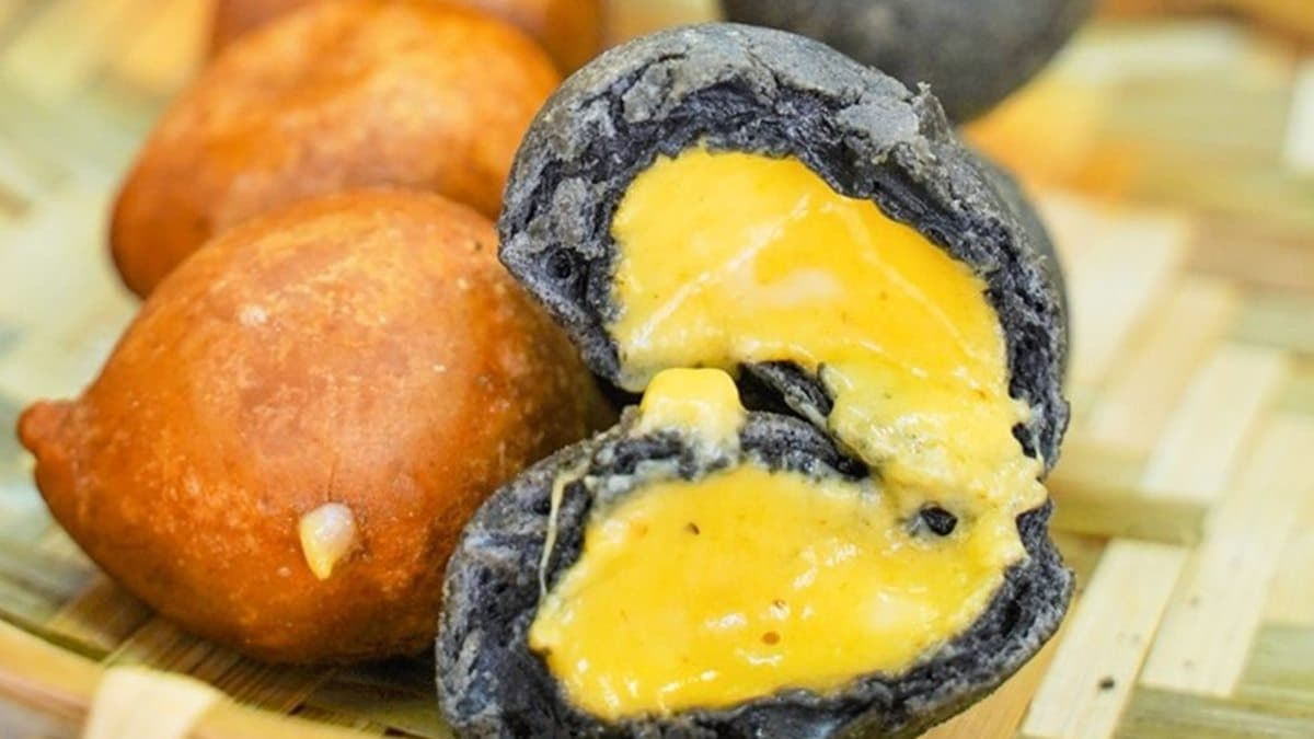 黑金乳酪球乳酪內餡很飽滿，咀嚼帶有Q彈口感。（圖片來源：跟著尼力吃喝玩樂）