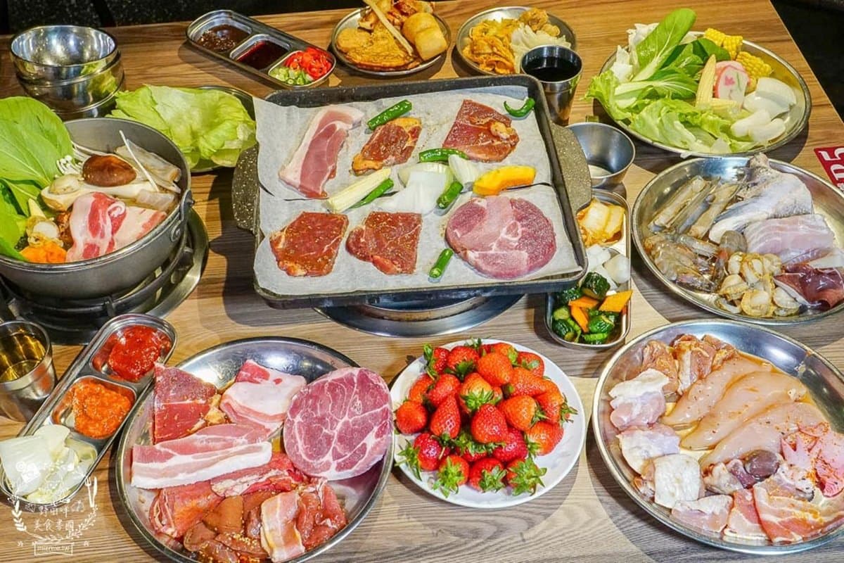 吃到飽最低328元！火烤兩吃80種食材＋韓式料理無限吃，還能自煮海鮮痛風鍋