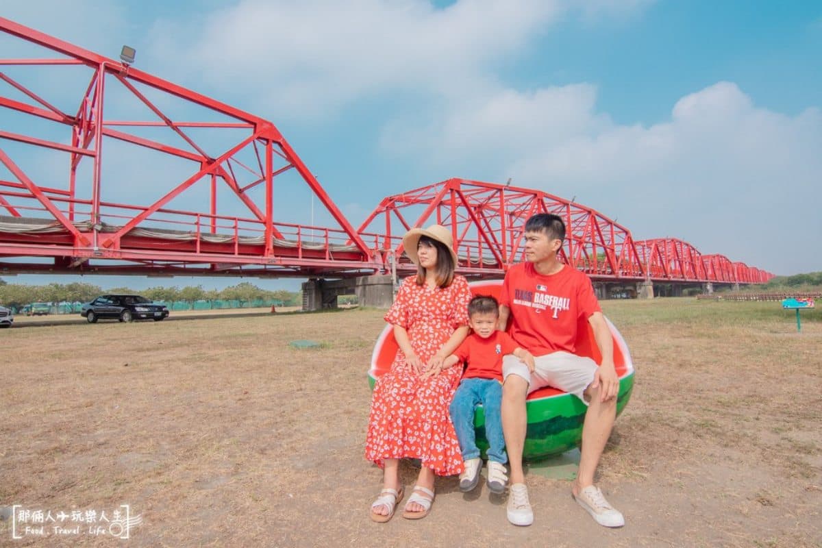 神還原《天外奇蹟》氣球小屋！洗版IG「網美公園」在雲林，再搶拍九重葛祕境