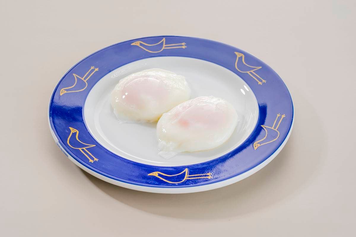如何煮出完美水波蛋?形狀漂亮不牽絲,祕密就在加廚房都有的「1樣東西」 如何煮出完美水波蛋?形狀漂亮不牽絲,祕密就在加廚房都有的「1樣東西」