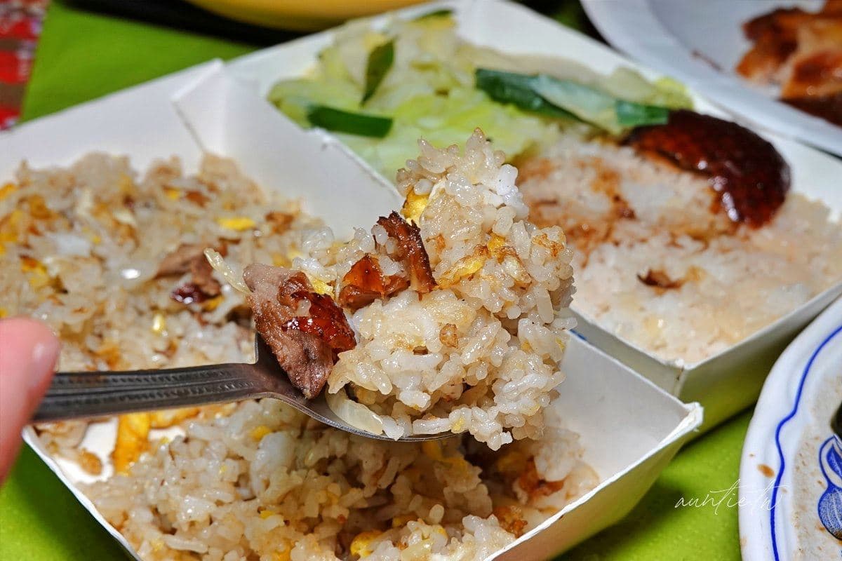 １人也能爽嗑烤鴨！台中「烤鴨片飯」80元鋪滿滿６片，4.6星烤鴨三吃CP值爆表