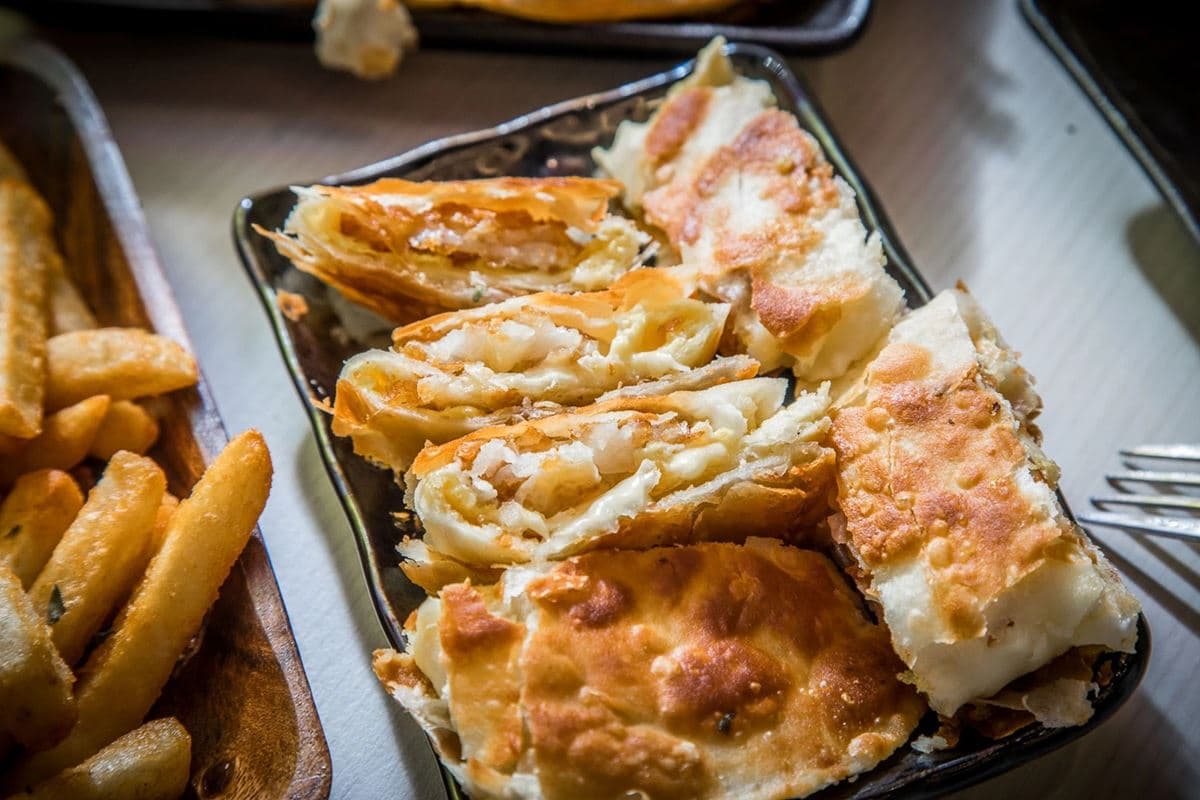 林口不是美食沙漠!饕客帶路吃6家:比臉大雞排飯、近5000則好評、免費加麵線 林口不是美食沙漠!饕客帶路吃6家:比臉大雞排飯、近5000則好評、免費加麵線