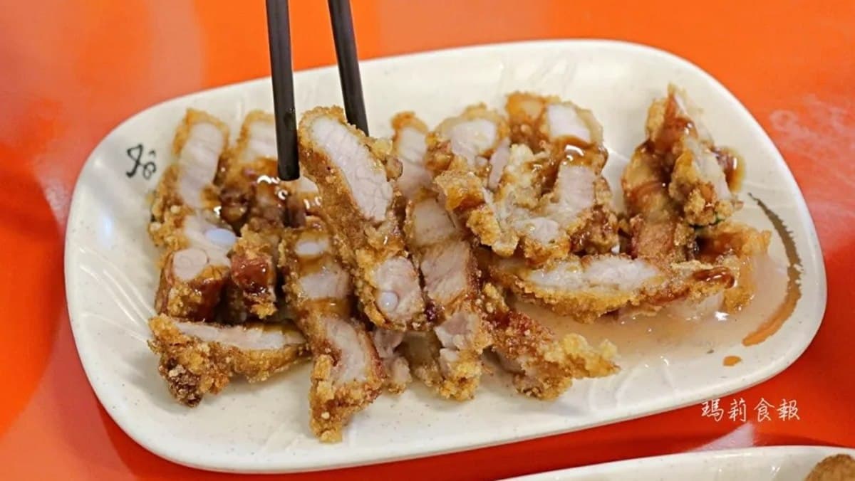 燒肉炸得好香，吃起來外酥內嫩，香氣十足。（圖片來源：瑪莉食報）