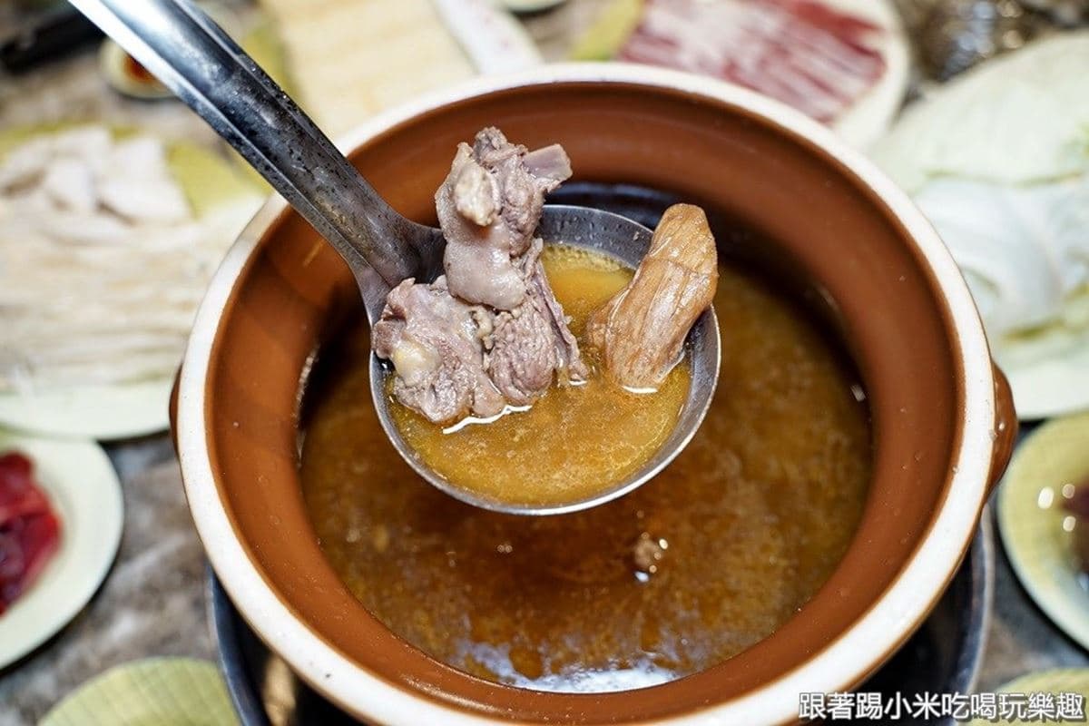 通通超過4顆星!全台6家好評薑母鴨:雞油飯+麵線吃到飽、千人聚餐大空間 通通超過4顆星!全台6家好評薑母鴨:雞油飯+麵線吃到飽、千人聚餐大空間