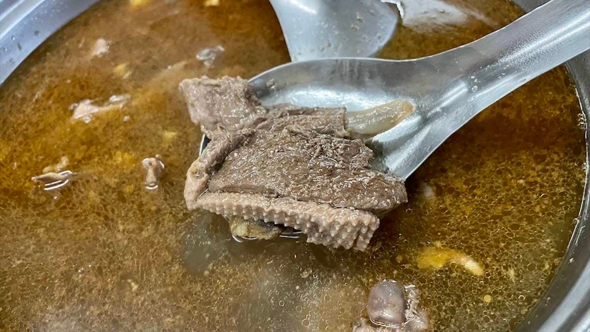 店家的鴨肉切得很厚實。（圖片來源：愛伊特的分享樂園）