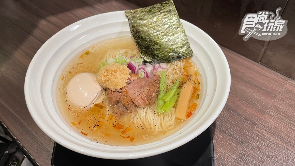 「生薑鹹拉麵」也受到不少客人的喜愛。