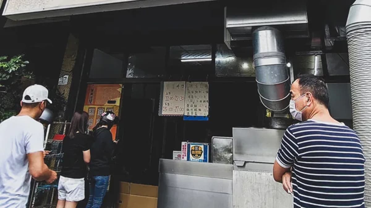 店家是在地熱門的排隊小吃。（圖片來源：貪吃鬼熊熊）
