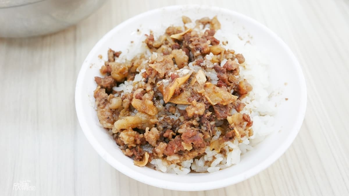 牛燥飯選用牛絞肉、牛筋爆香現炒而成，非常下飯。（圖片來源：欣晴。美食旅遊生活分享）