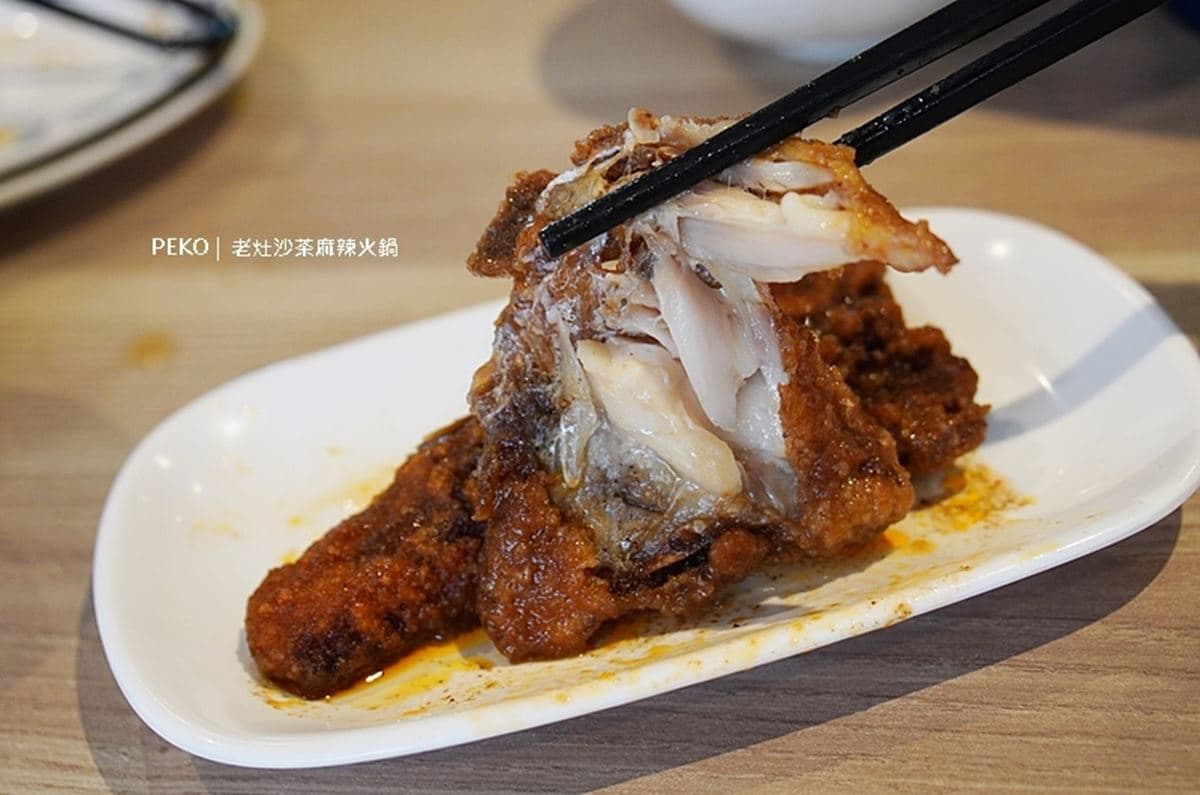 週末急凍先訂位!開嗑高CP值「4.9星沙茶麻辣鍋」,內行曝沙茶加2味變神醬 週末急凍先訂位!開嗑高CP值「4.9星沙茶麻辣鍋」,內行曝沙茶加2味變神醬