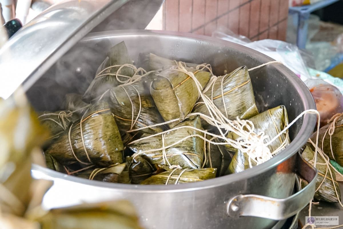 60年老店開門就排爆！彰化限定「芋蔥」芋頭控必吃，加肉粽只要55元老饕最愛